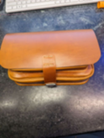 Tuck under purse