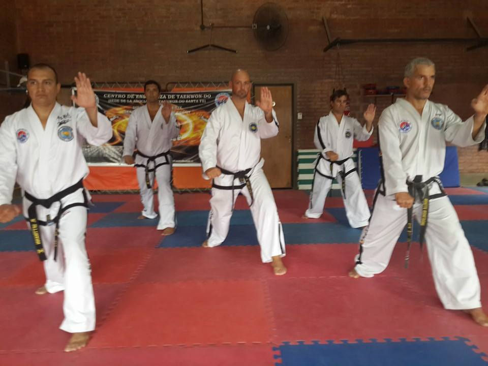 PRACTICA DE DANES 2015 FOTO DE 4 DANES EN ADELANTE DOBLE DEFENSA