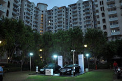 XF and XJ Display - One platform