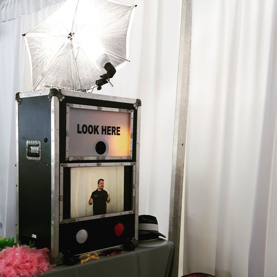 Compact classic photo station indoors