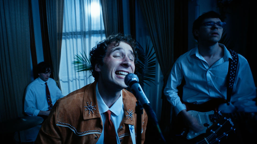 Peter DiMaggio shares new single ‘Fly Away’