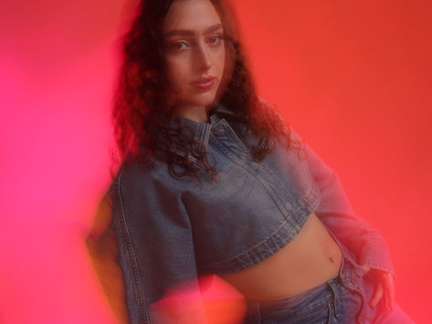 Michelle Sara Finds Beauty in Letting Go on ‘Forever’