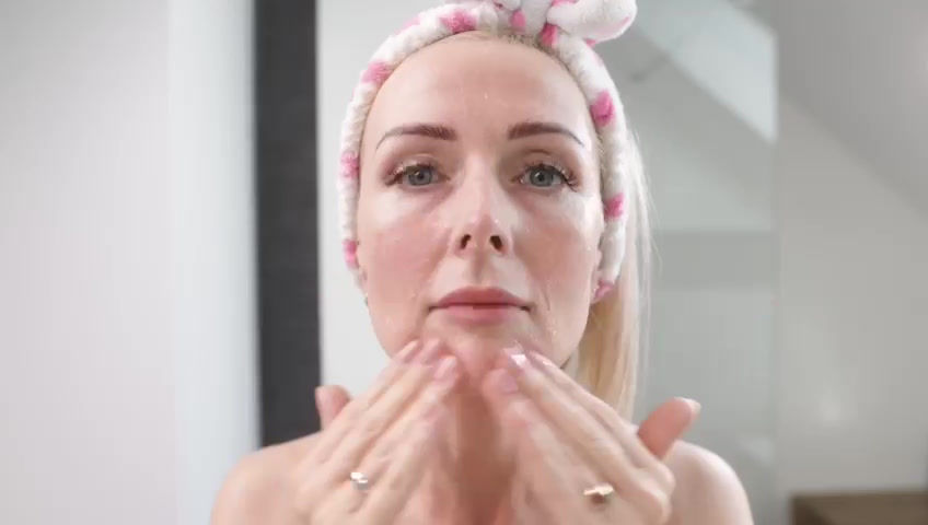 Miniaturbild: Sunew MED + Epidermal Dissolving Face Gel