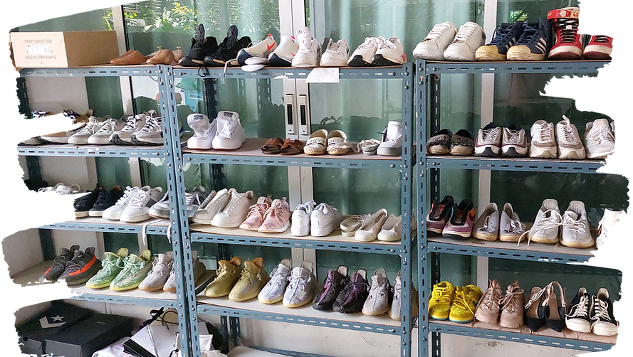 JCNA ร้านซักรองเท้าผ้าใบ รองเท้าหนังทกชนิด กรุงเทพ เป็นร้านทำความสะอาดที่เน้นความสะอาด สะดวกกับลูกค้า และสร้างความไว้วางใจจากลูกค้ามาอย่างยาวนาน