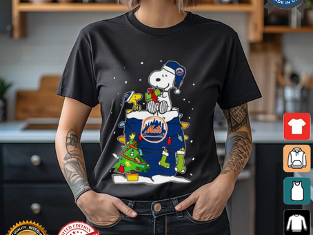 ComfortWash Cream Georgia Bulldogs Fields T Shirt