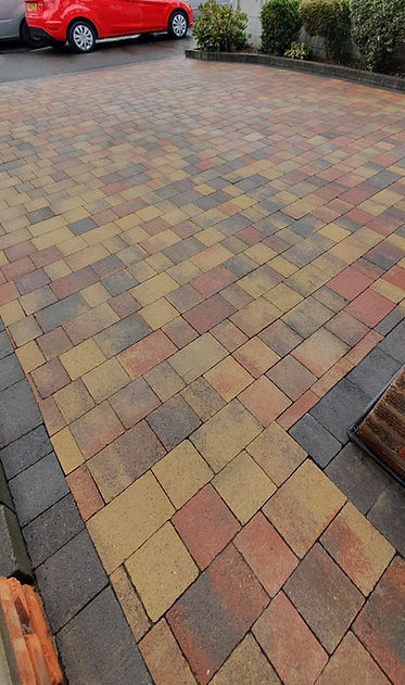 Autum block paving driveway.jpg