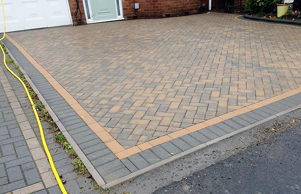 a freshly cleaned driveway by DMS in sutton coldfield