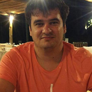 Claudio Eduardo de Oliveira