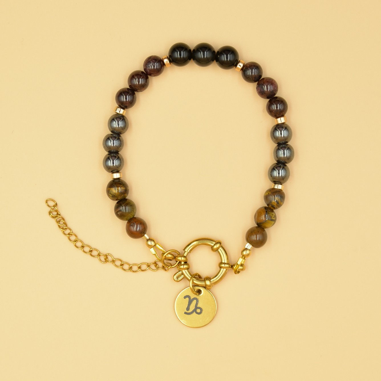 Χειροποίητο βραχιόλι για το ζώδιο Αιγόκερως με ημιπολύτιμους λίθους.