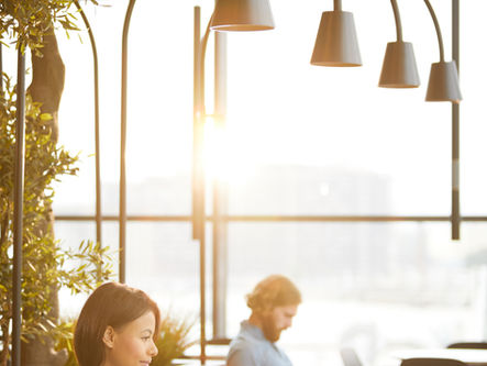 The Good, The Bad & The Premium Perks of Credit Cards