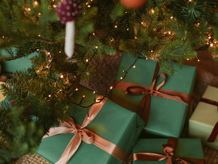 How to Enjoy the Holidays Without Breaking Your Budget