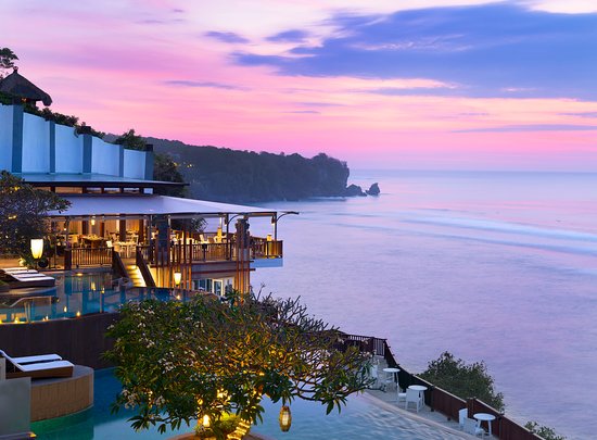 Vista mare da un elegante resort a Bali