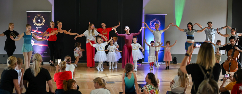 Ballet in Touch A-Ballet