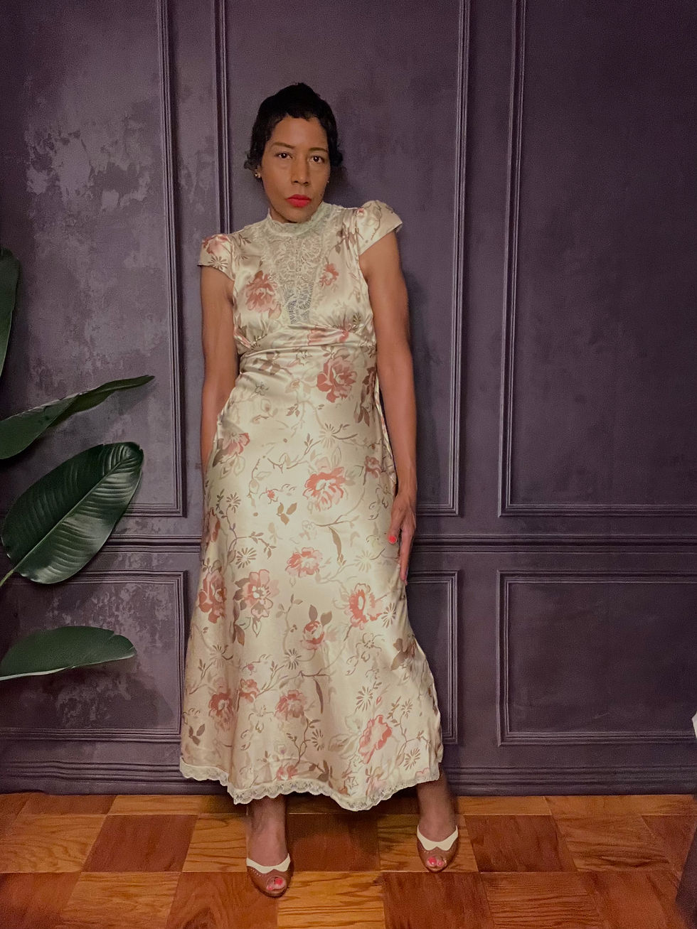 Thumbnail: Miss Savoy Bloomfield