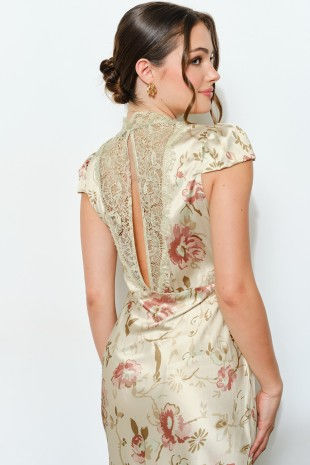 Thumbnail: Miss Savoy Bloomfield
