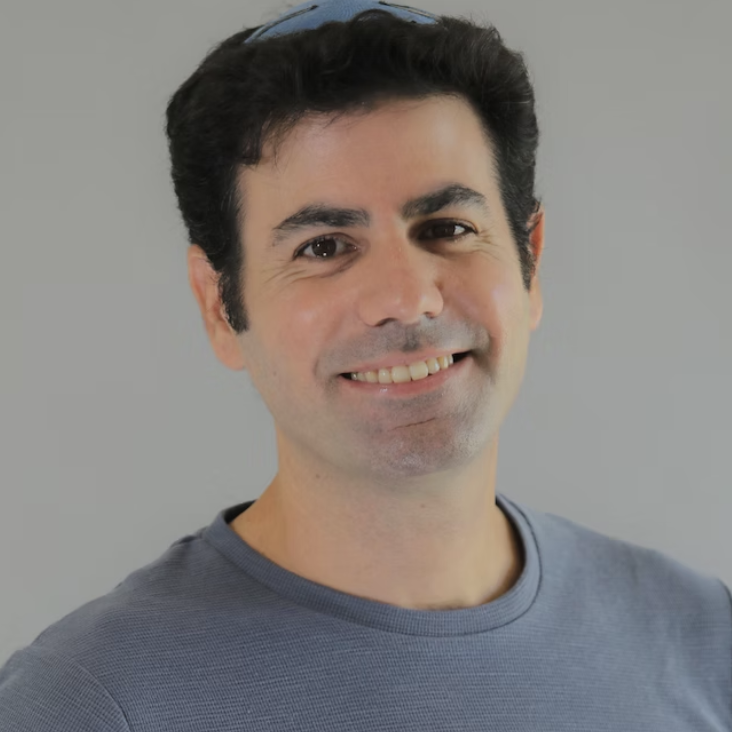 Morad Stern portrait