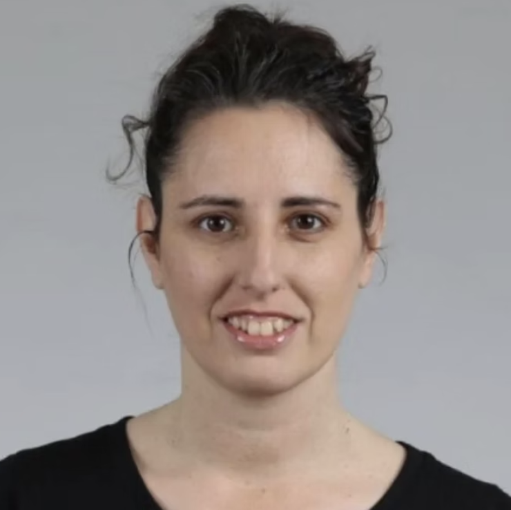 Aviva Peisach portrait