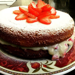 Bolo de morango