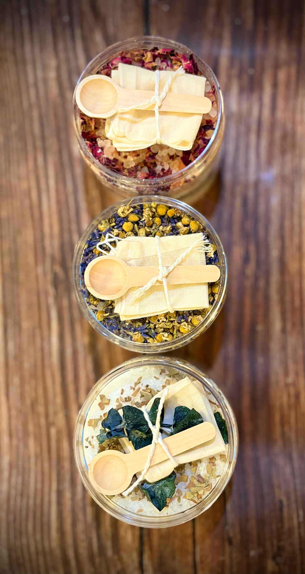 Thumbnail: Luxury Bath Tea