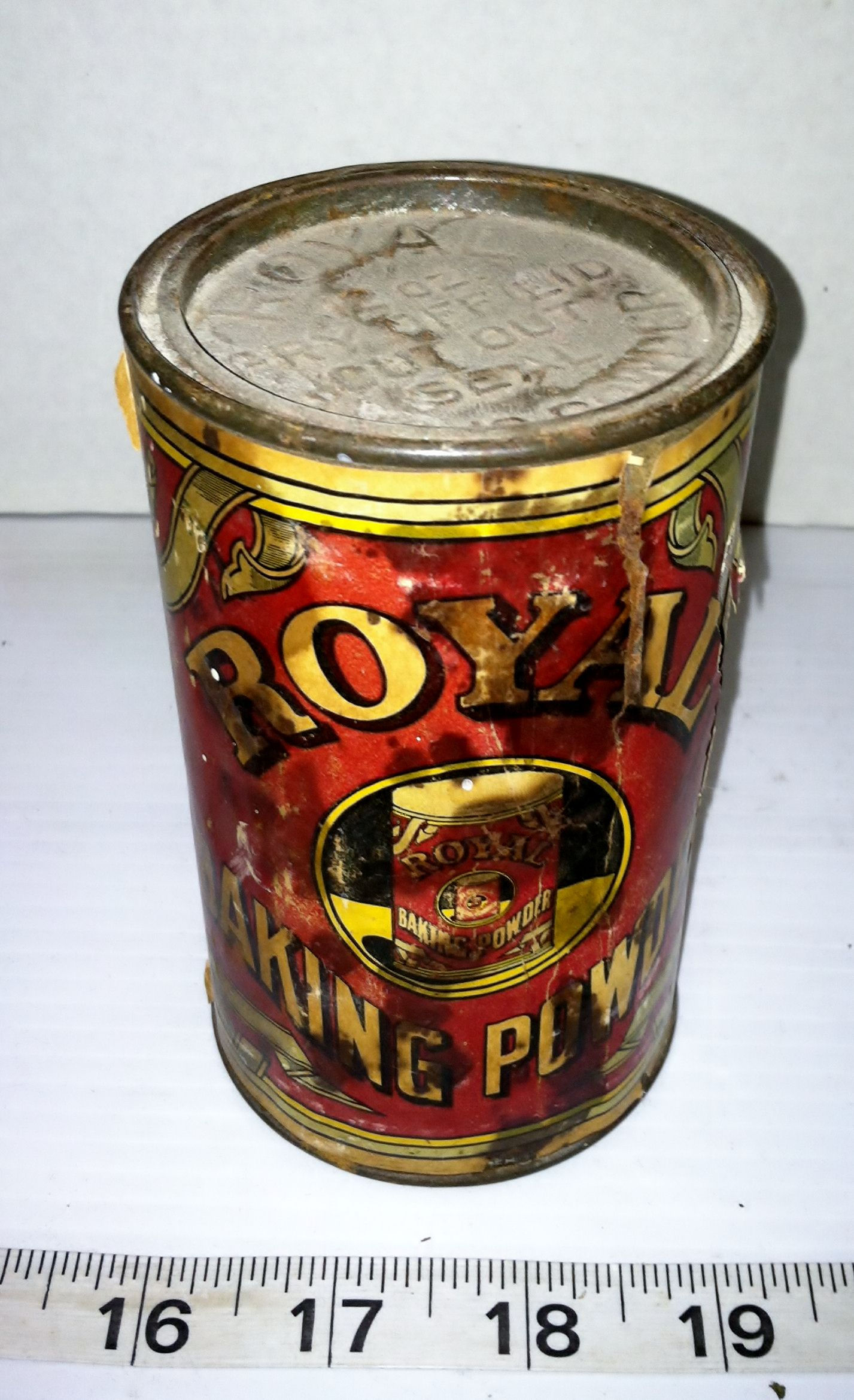 "Royal" Baking Powder Tin