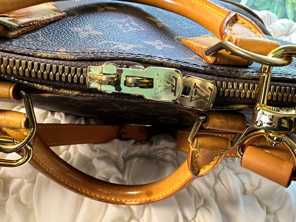 Thumbnail: Vintage 1997 Louis Vuitton Alma PM
