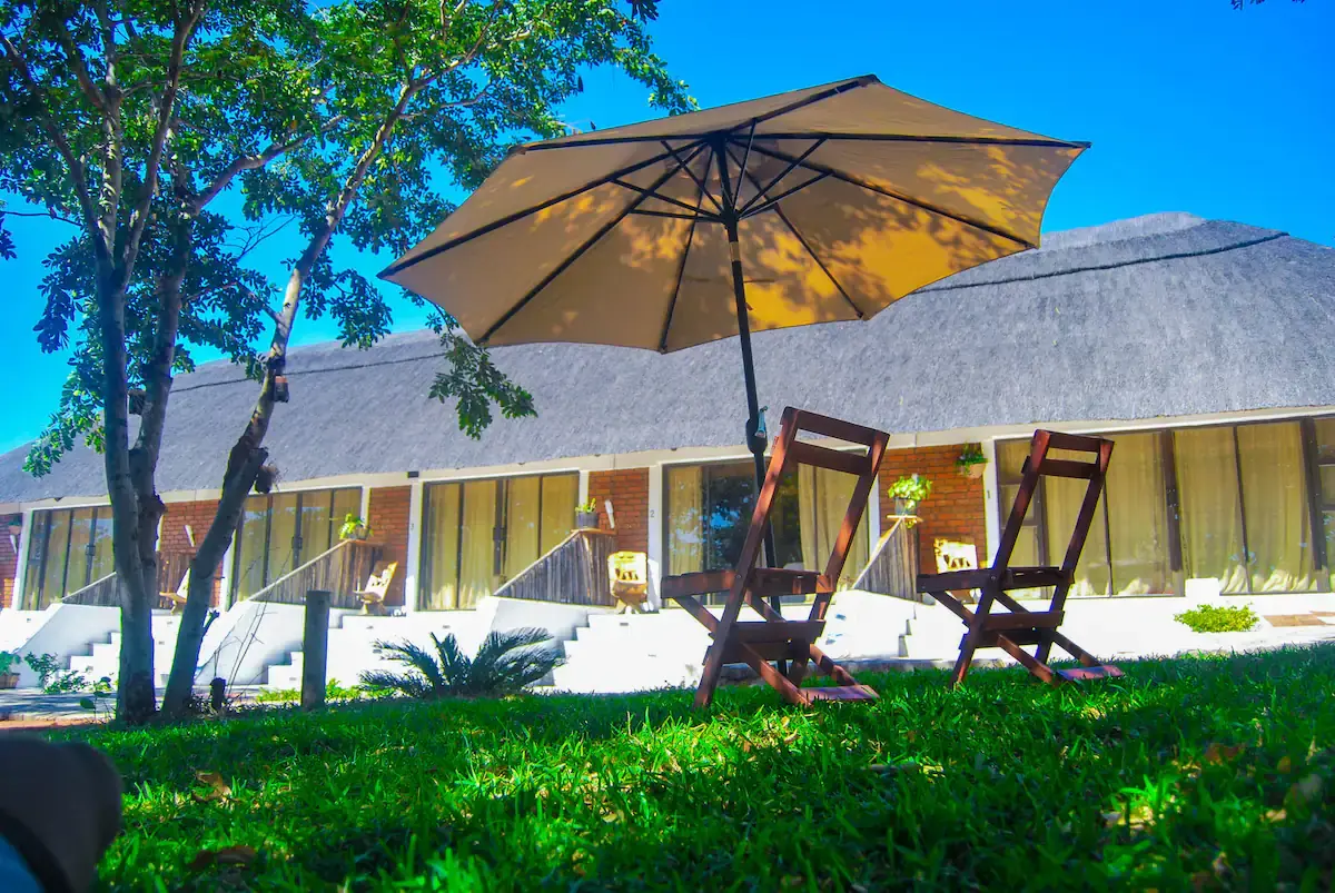 Thatched Rooftop Lodge Victoria Falls