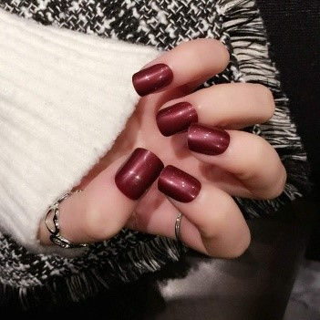 Short Square Burgundy