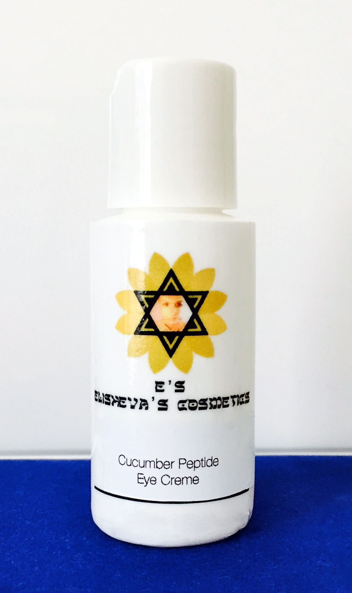 Cucumber Peptide Eye Creme / 0.5oz per bottle