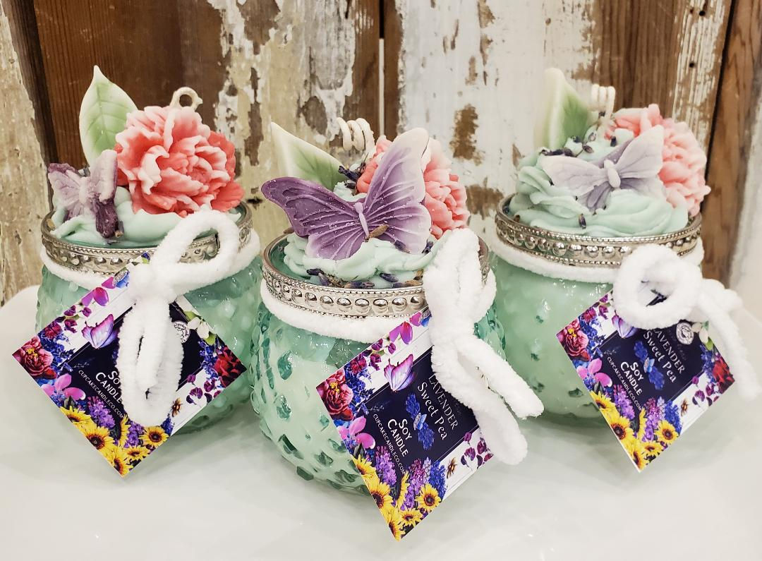 Lavender Sweet Pea Soy-Apricot-Coconut candle in a hobnail jar