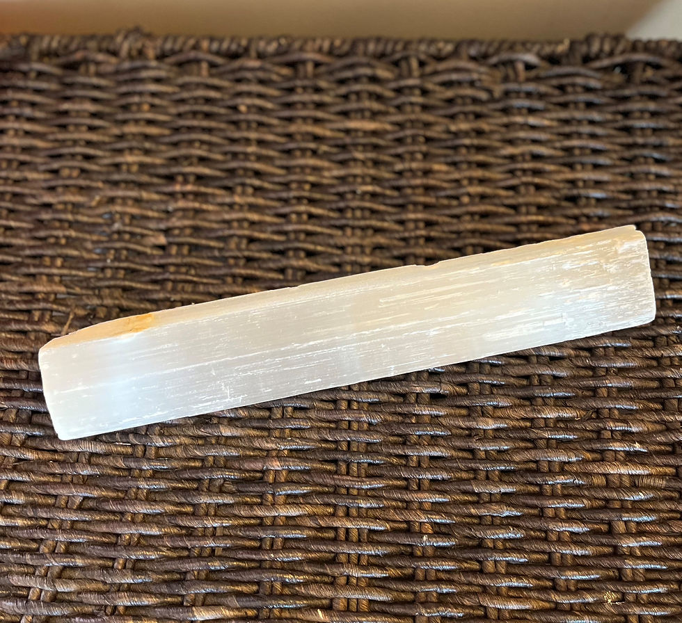 Selenite Wand S111