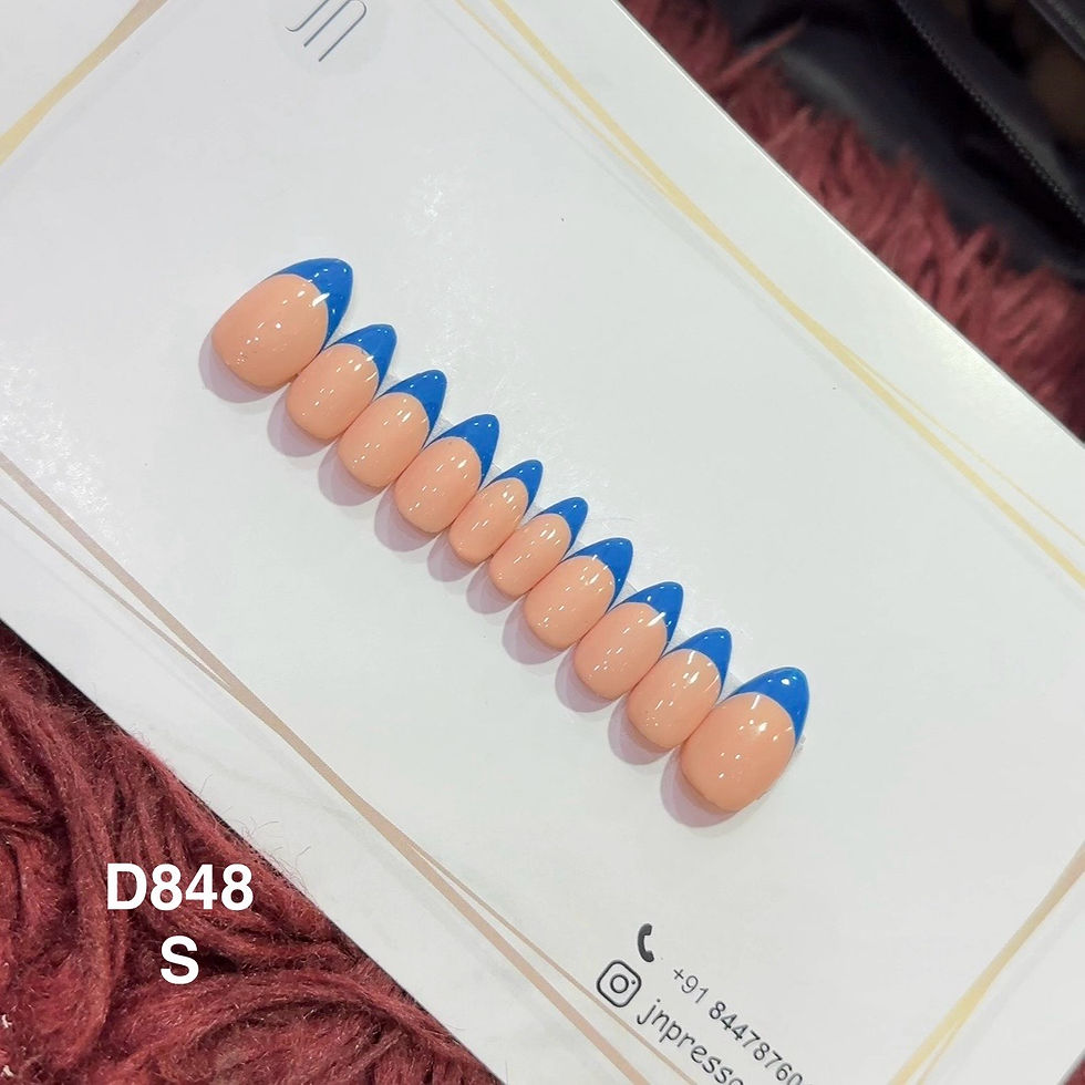 Coral Sky – S Almond | Set of 10 or 12 Nails