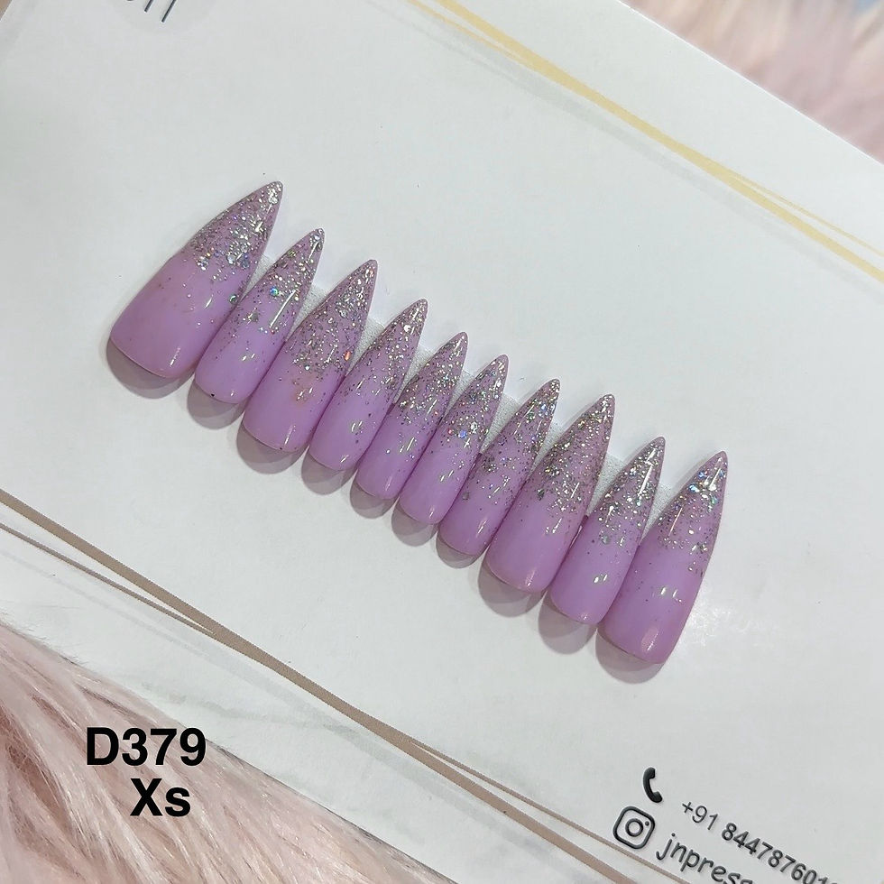 Lavender Gleam – XS Almond | Set of 10 or 12 Nails