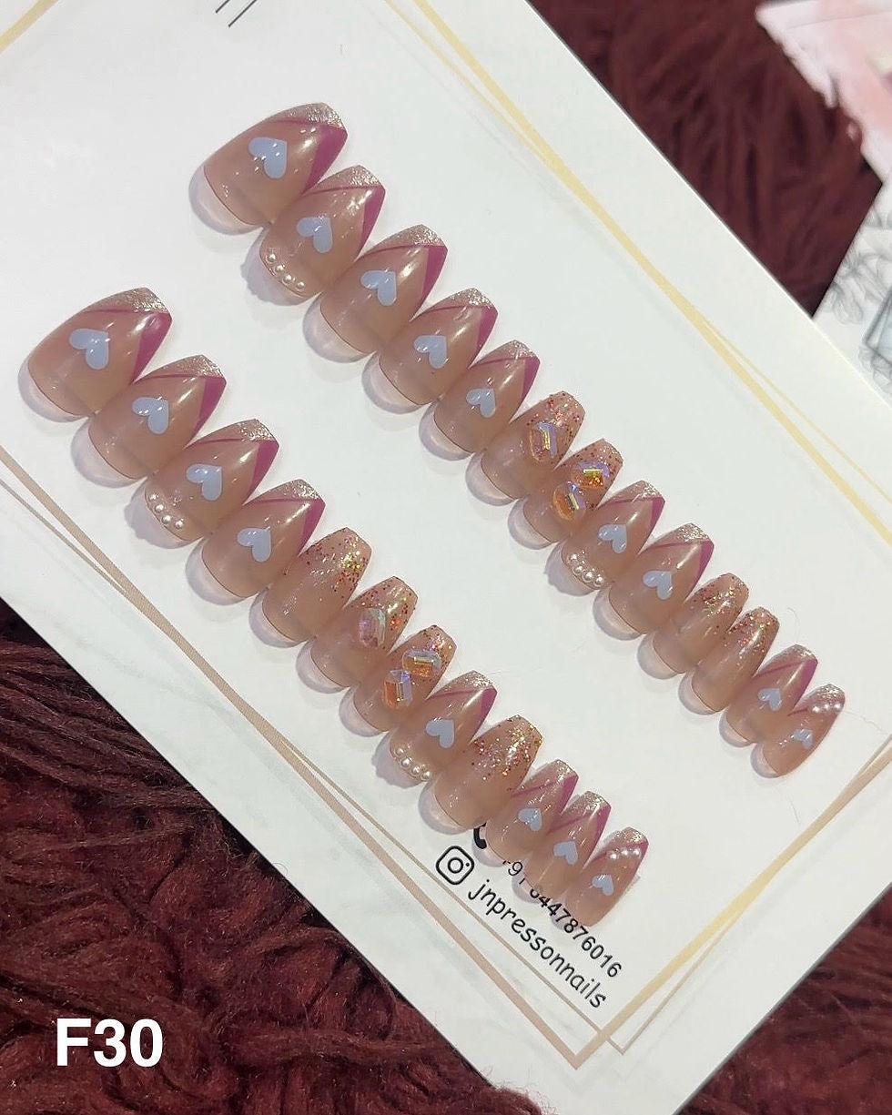 Berry Glint – Set of 20 or 24 Nails