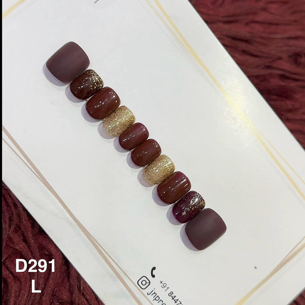 Golden Roast – L Short Square | Set of 10 or 12 Nails