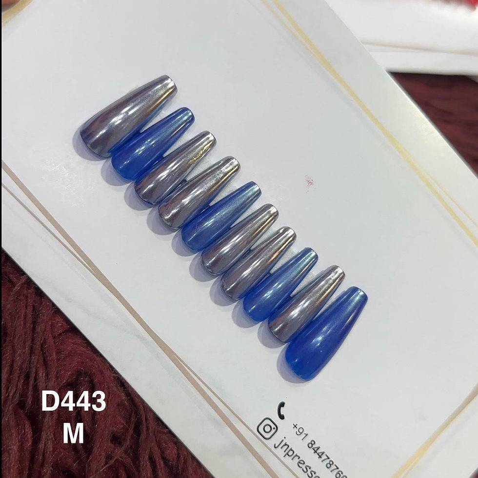 Frosted Sapphire – M Long Coffin | Set of 10 or 12 Nails