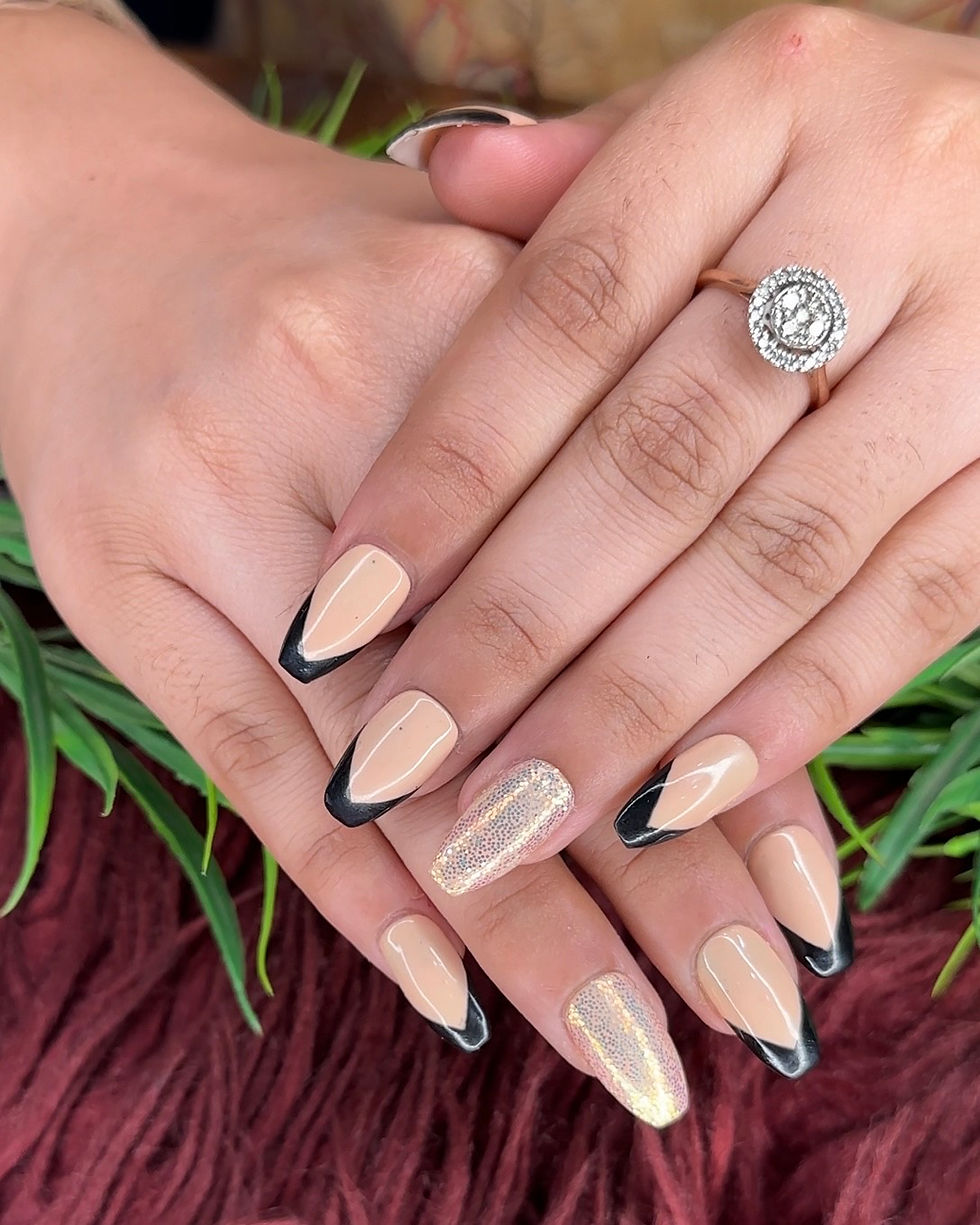 Thumbnail: Golden Edge – Fully Customizable Press-On Set | Hand or Toe