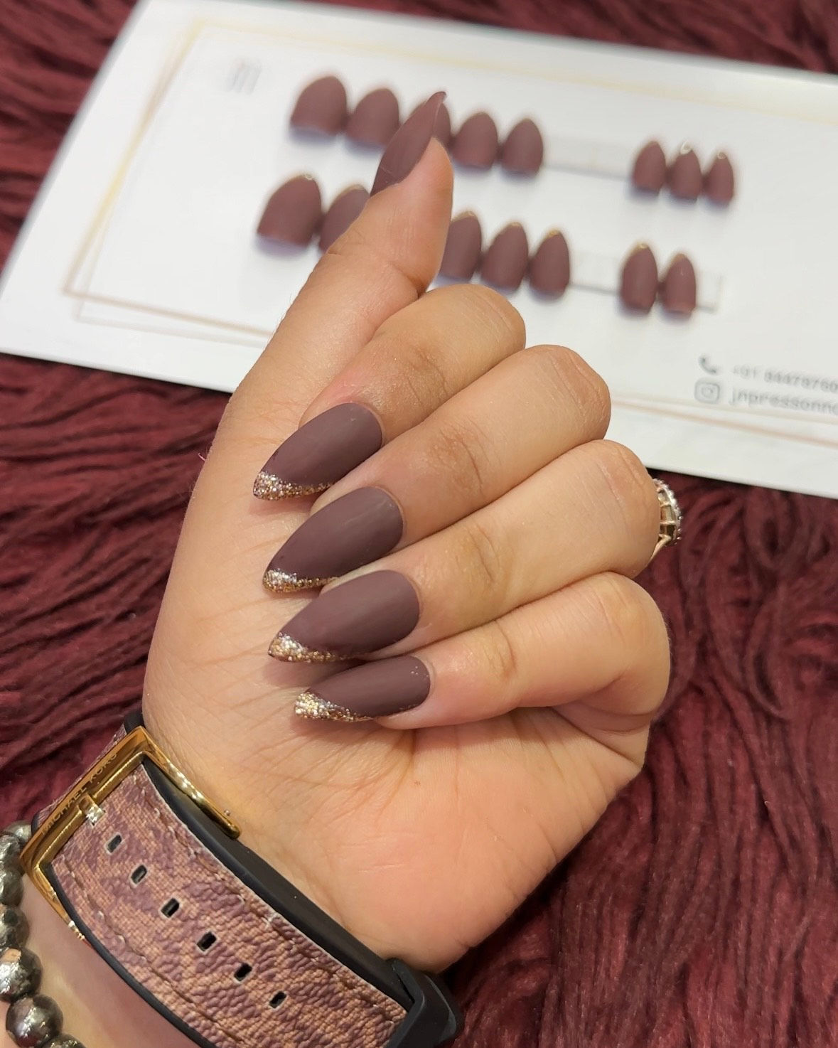 Cocoa Spark – Almond | Set of 20 Nails