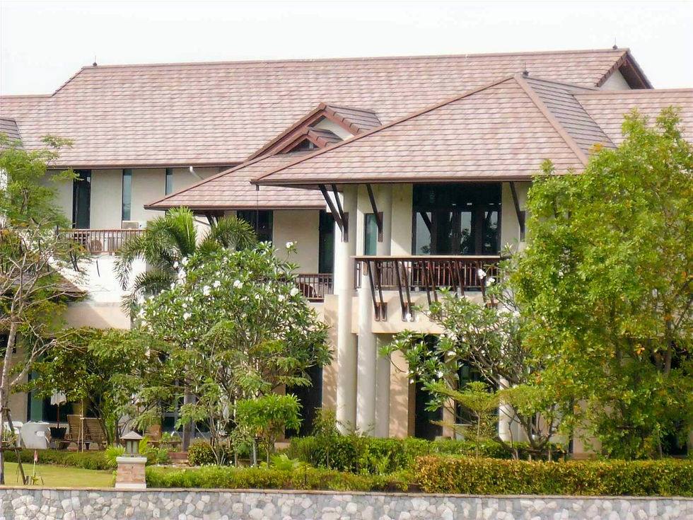 ผลงานติดตั้งรางน้ำฝน - บ้านในสนามกอล์ฟ