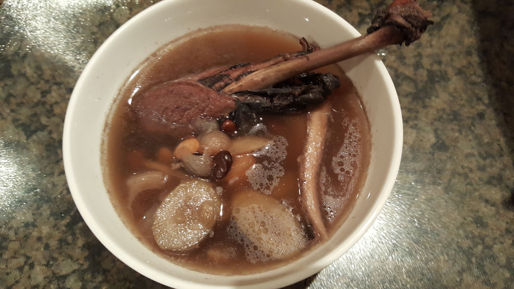 黨蔘北芪黒豆牛蒡烏雞湯 健脾補氣 補腎壯陽 烏髮養顏 降壓通便 黨蔘北芪黒豆牛蒡烏雞湯 健脾補氣 補腎壯陽 烏髮養顏 降壓通便