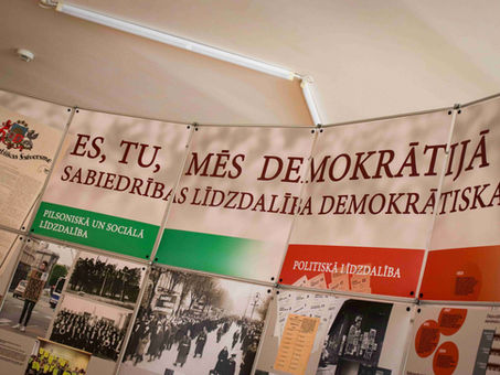 Es, tu, mēs demokrātijā