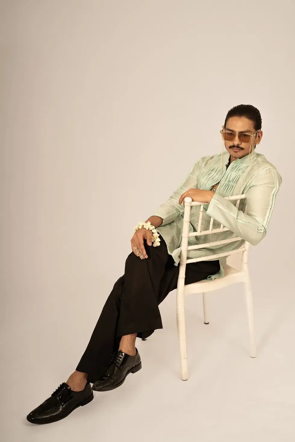 Thumbnail: Mint Dhaage kurta Set