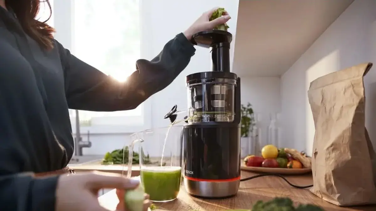 Bosch VitaExtract 150 Watt 2 Jars Slow Juicer