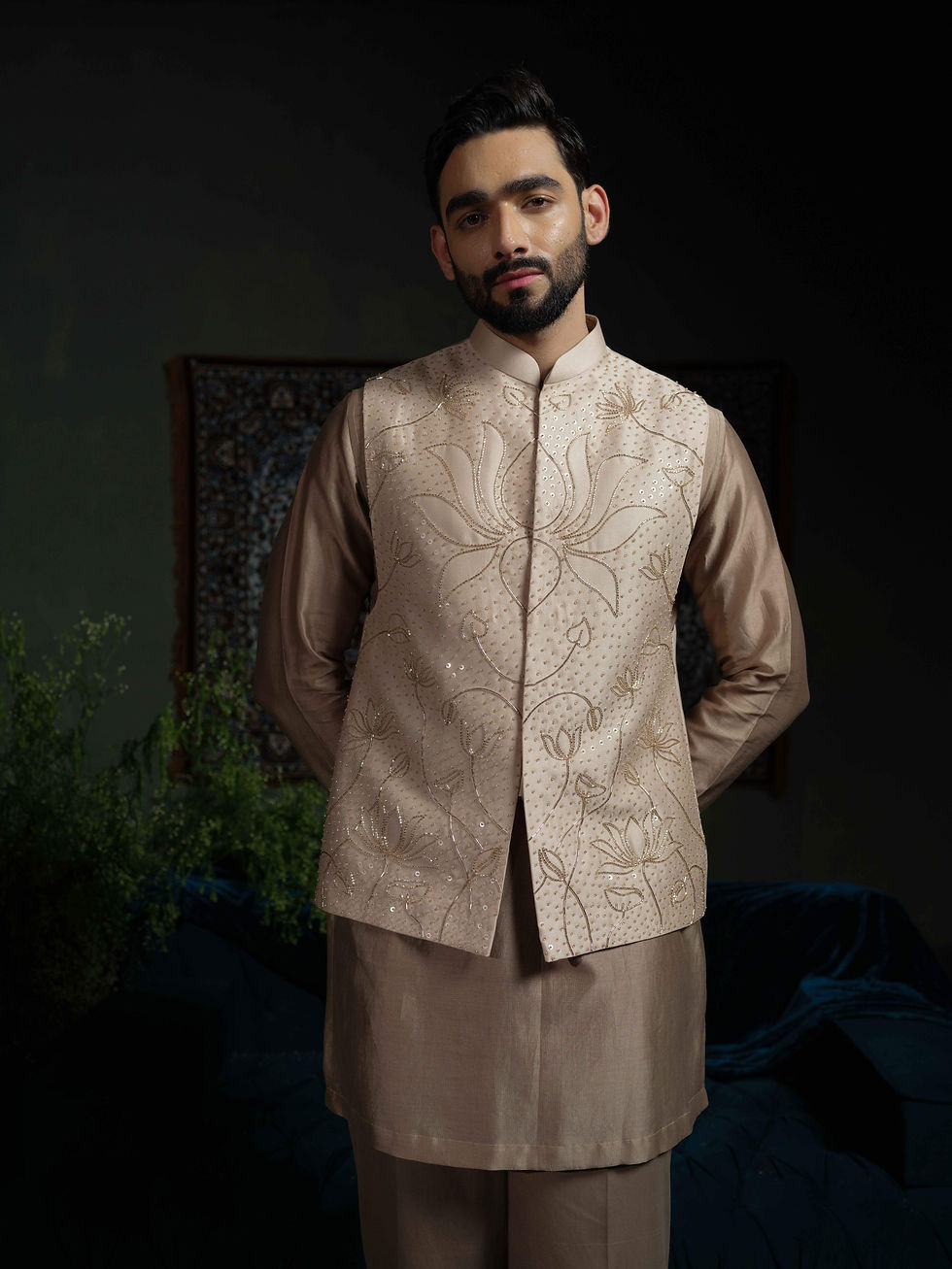 Thumbnail: Lotus Chheeta Bundi Set