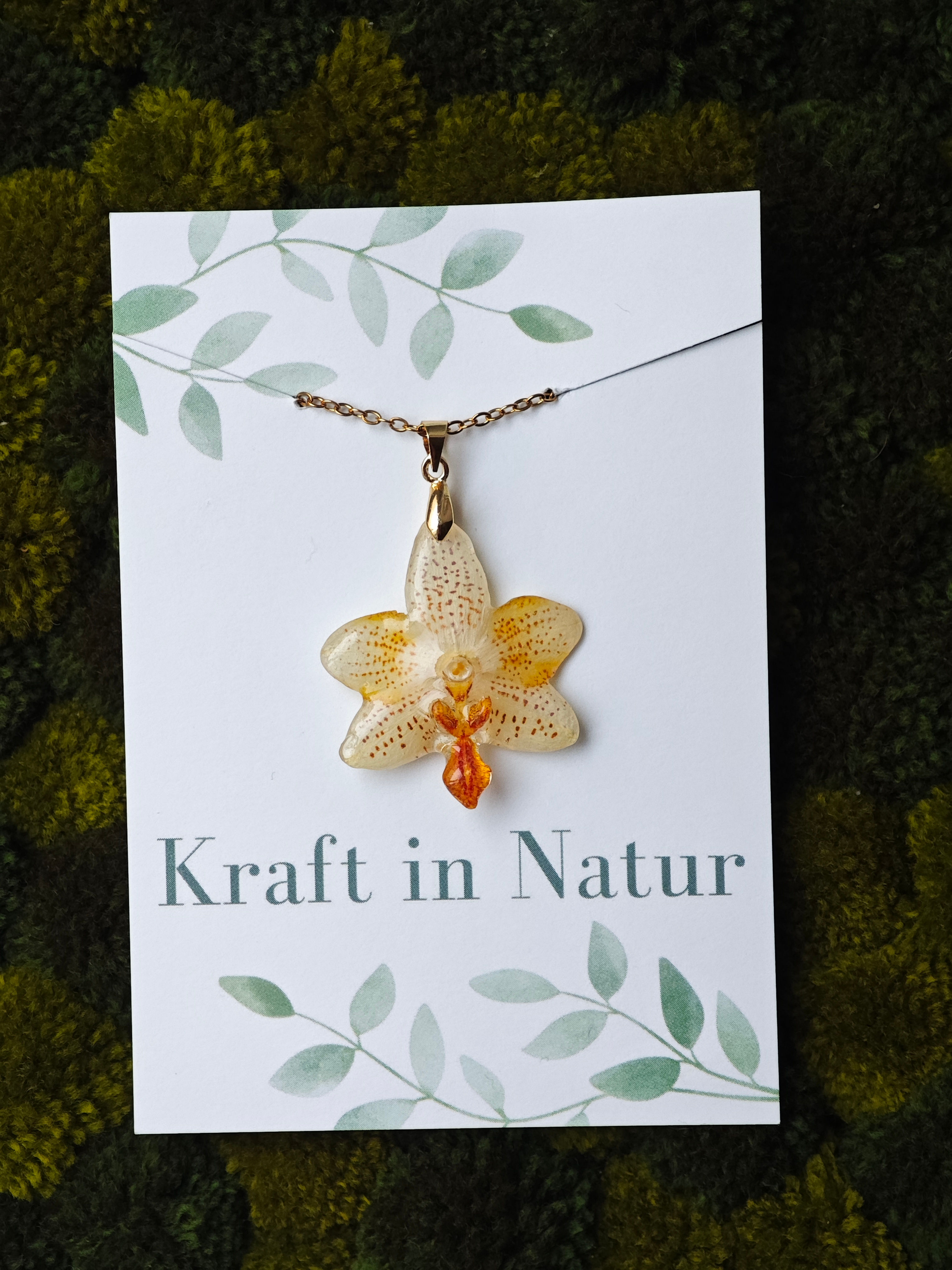 Mini Mark Phalaeopnosis Orchid Necklace