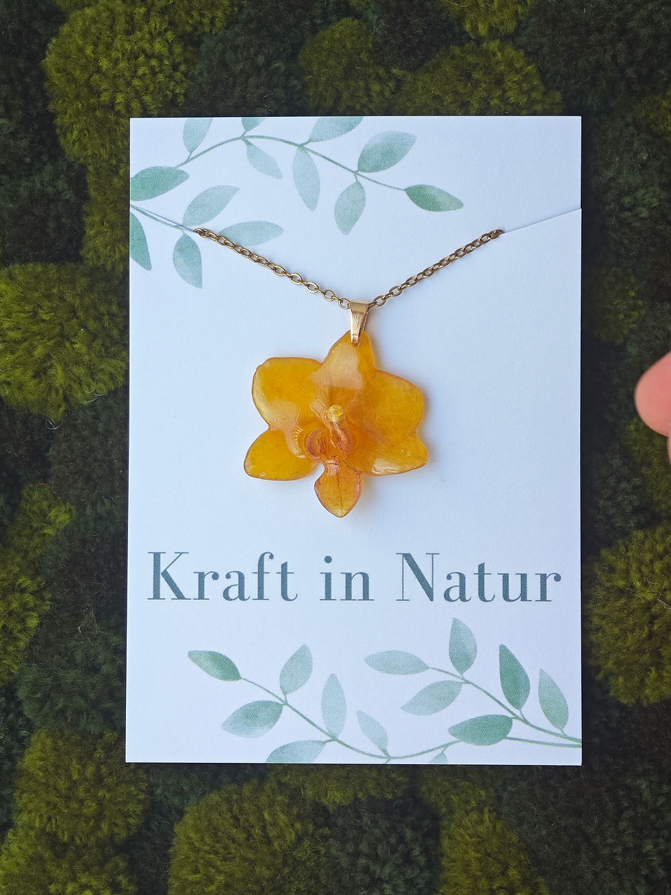 Miniaturbild: Yellow Phalaeopnosis Orchid Necklace 
