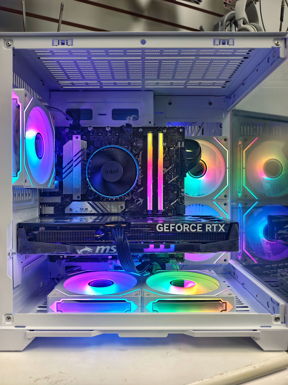 Thumbnail: Intel i5-14/16GB RAM/1TB SSD/RTX 5060 8GB