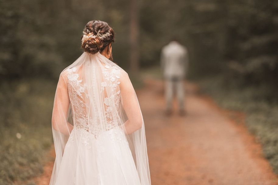 Brautstyling|Brautfrisur|Haare|BrautmakeUp|Würzburg|Tauberbischofsheim|Hochzeit|Braut|Hochsteckfrisur|Kitzingen|Friseurmeisterin|Frisur|Hochzeit|Braut|Hausbesuch|Hairstylinst|MakeupArtist|Wedding|Workshops|Friseurmeister|Brautfrisur|Würzburg|Artist|Makeup|Visagist|Haare|Hochzeit|Videodreh|SFX|HD|Bühnenmakeup|Würzburg|MasterHairstylist|Wedding|Styling|Brautstyling|Hausbesuche|mobil|Werbeagentur|Showmakeup|Maskenbildner|Fotograf|Professional|Stylist|MakeupArtist