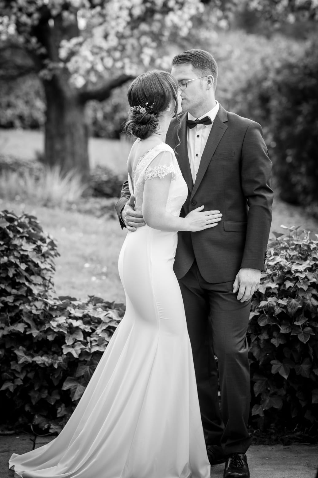 Brautstyling|Brautfrisur|Haare|BrautmakeUp|Würzburg|Tauberbischofsheim|Hochzeit|Braut|Hochsteckfrisur|Kitzingen|Friseurmeister|Frisur|Hochzeit|Braut|Hausbesuch