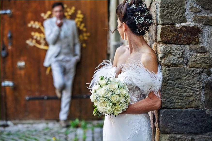 Brautstyling, Brautfrisur für eine Hochzeit. Schweinfurt. Brautmakeup für Wedding. mobiler Service, aktuelle Trends