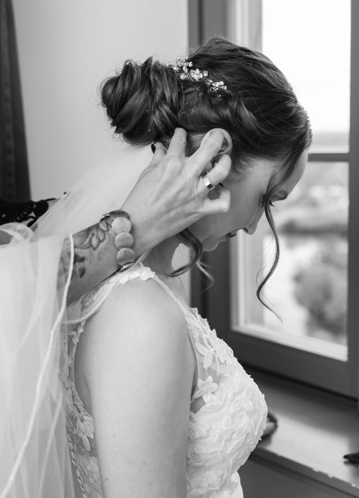 Brautstyling|Brautfrisur|Haare|BrautmakeUp|Würzburg|Tauberbischofsheim|Hochzeit|Braut|Hochsteckfrisur|Kitzingen|Friseurmeisterin|Frisur|Hochzeit|Braut|Hausbesuch|Hairstylinst|MakeupArtist|Wedding|Workshops|Friseurmeister|Brautfrisur|Würzburg|Artist|Makeup|Visagist|Haare|Hochzeit|Videodreh|SFX|HD|Bühnenmakeup|Würzburg|MasterHairstylist|Wedding|Styling|Brautstyling|Hausbesuche|mobil|Werbeagentur|Showmakeup|Maskenbildner|Fotograf|Professional|Stylist|MakeupArtist